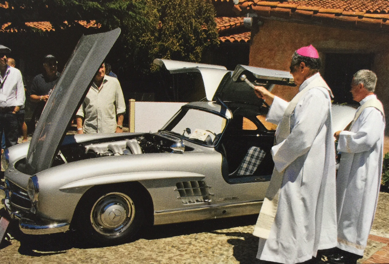 "Blessing of the Gullwing"  (courtesy of J. MacNivens, 2015)